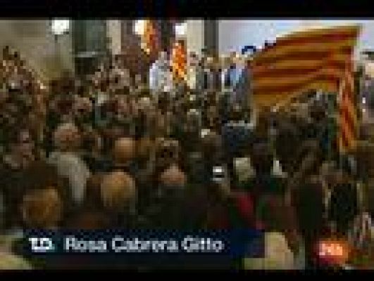 Telediario 1 - El Congreso se renueva con trece fuerzas políticas distintas