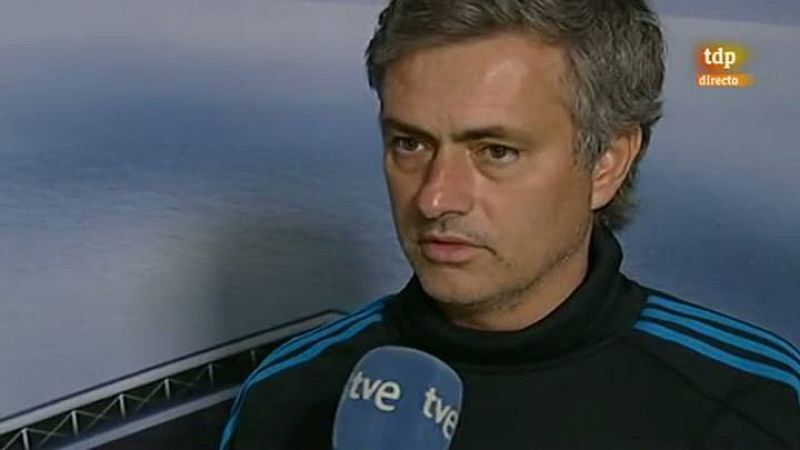 Mourinho:"Tengo que dar descanso a los jugadores"  
