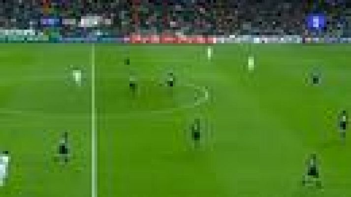  - Callejón se estrena en Champions (2-0)