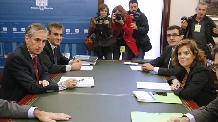 Telediario 1 - Primer encuentro  PP y Gobierno