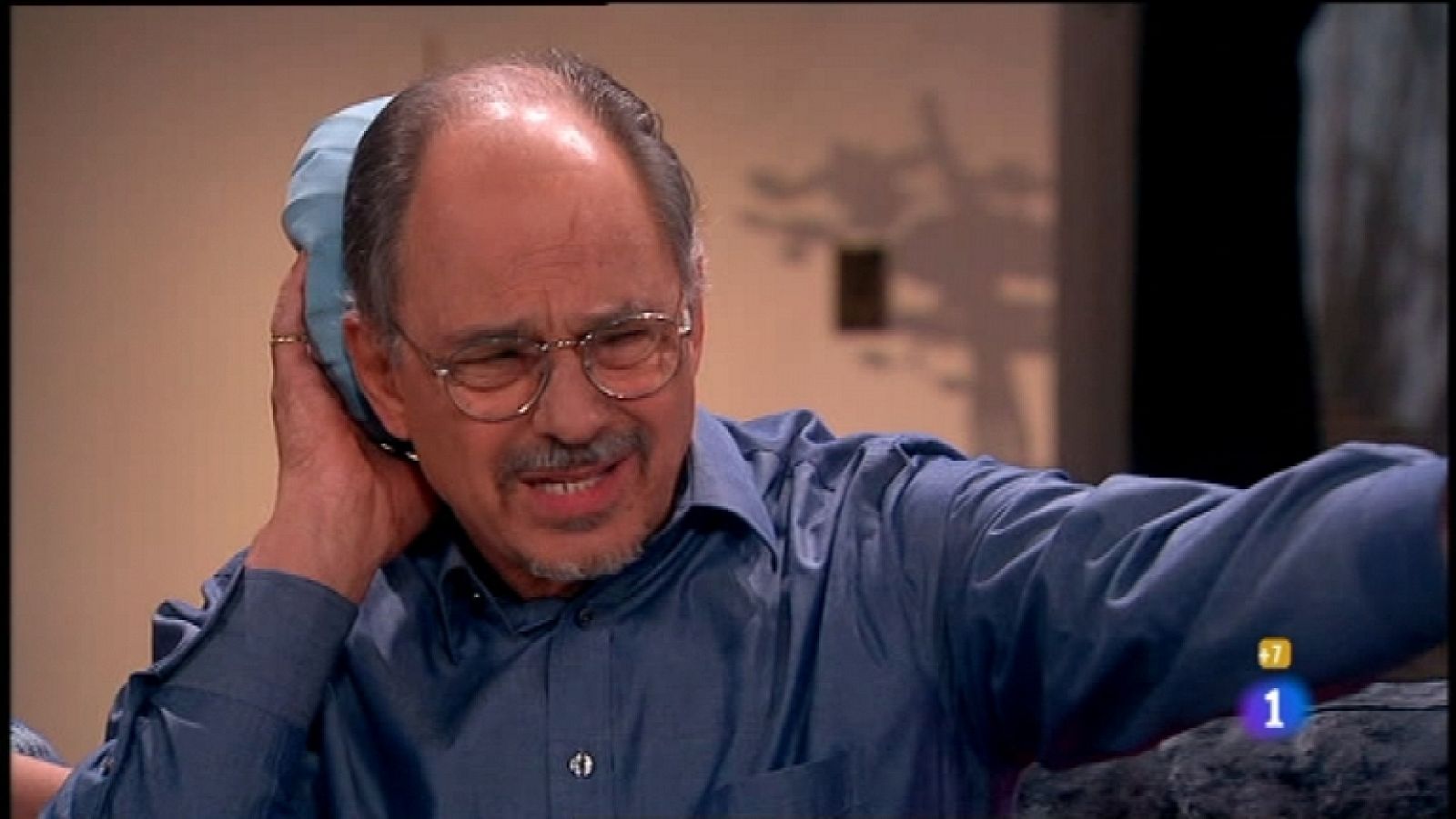 La casa de al lado - Capítulo 14 - Ignacia confiesa a su marido que su relación con Javier Ruiz fue un error del pasado - Ver ahora