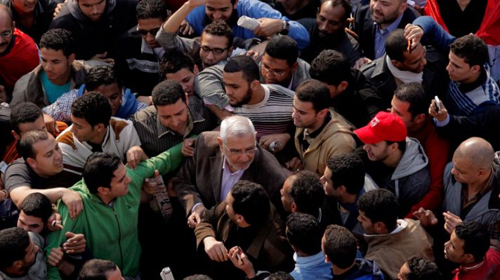 Telediario 1 - Telediario 2 en 4' - 25/11/11