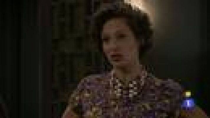 Amar en tiempos revueltos - Amar - Angélica rechaza a Eugenio y le deja las cosas claras