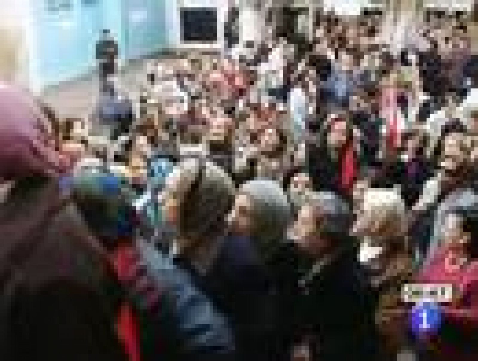 Egipto abre por segundo día sus colegios electorales "hasta que voten todos" | Ver