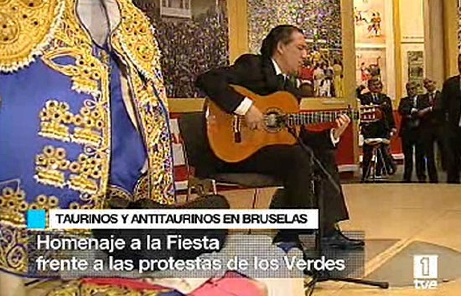 La capital europea acoge un homenaje a la Fiesta ante las protestas de Los Verdes.