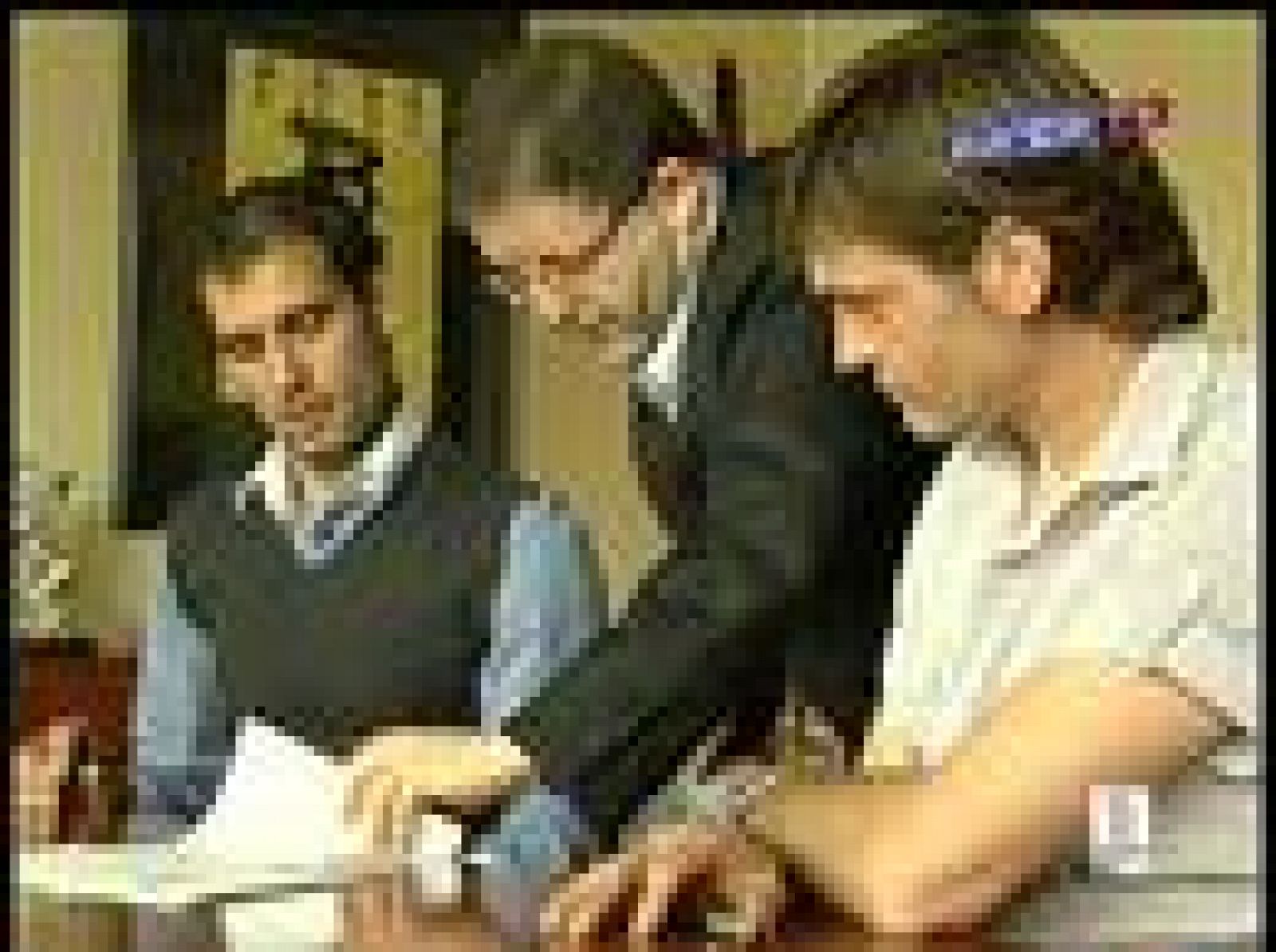 El técnico del Barcelona ratifica su contrato con el club azulgrana. Martín Cáceres hará lo mismo en pocas horas.