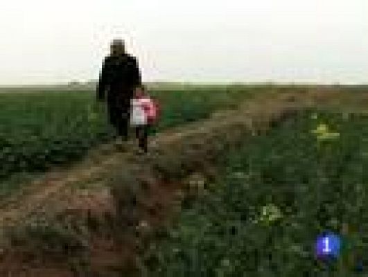 Telediario 1 - 100 millones de pobres en China