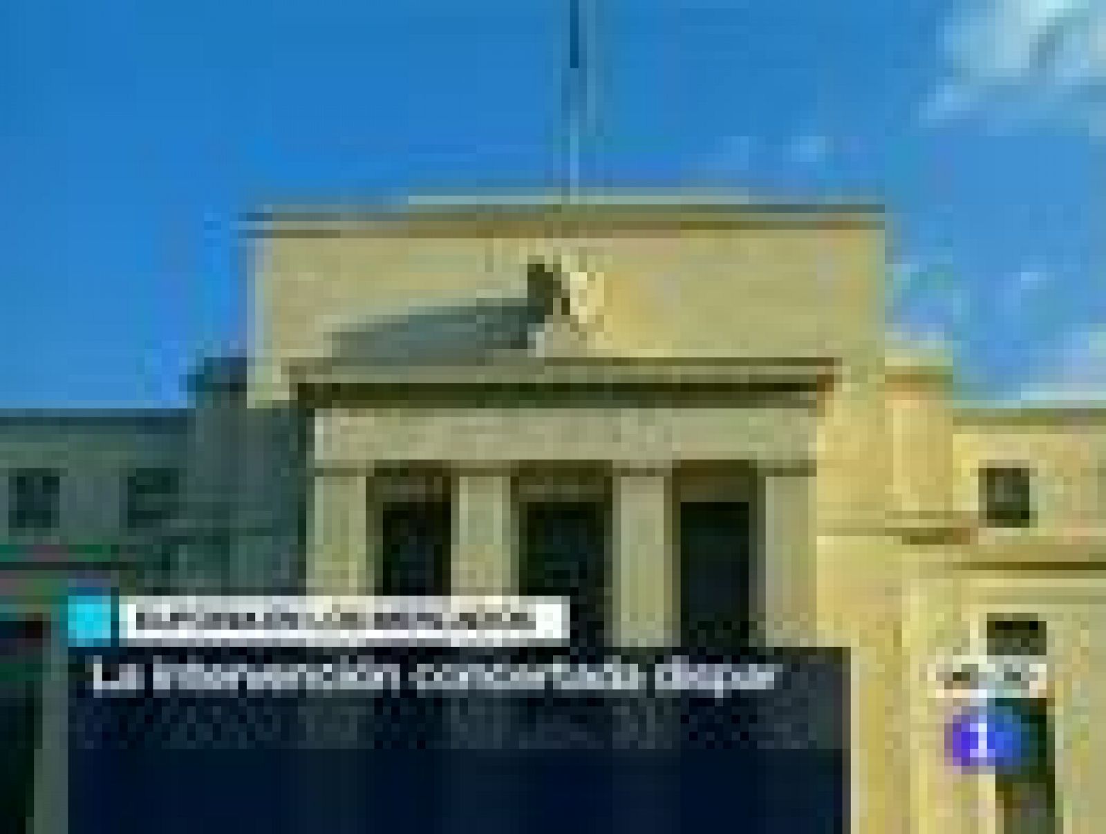 Comienza diciembre con los mercados muy animados. El anuncio de que los principales Bancos Centrales del mundo van a concertar una inyección de liquidez para reactivar el crédito ha disparado las Bolsas y relajado las primas de riesgo. La española a