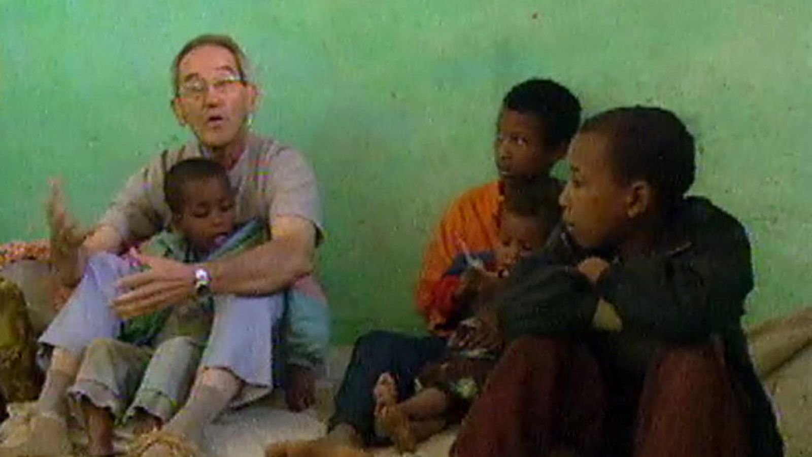 Hambruna en Etiopía: La experiencia del religioso español Ángel Olaran (2003)