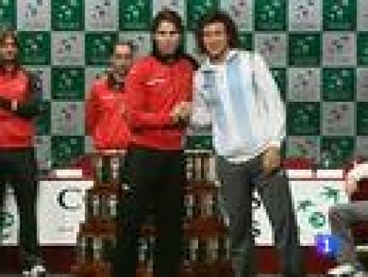 Telediario 1 - Nadal-Mónaco, primer choque Davis