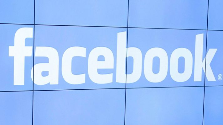 Telediario 1 - Uso de las redes sociales en España