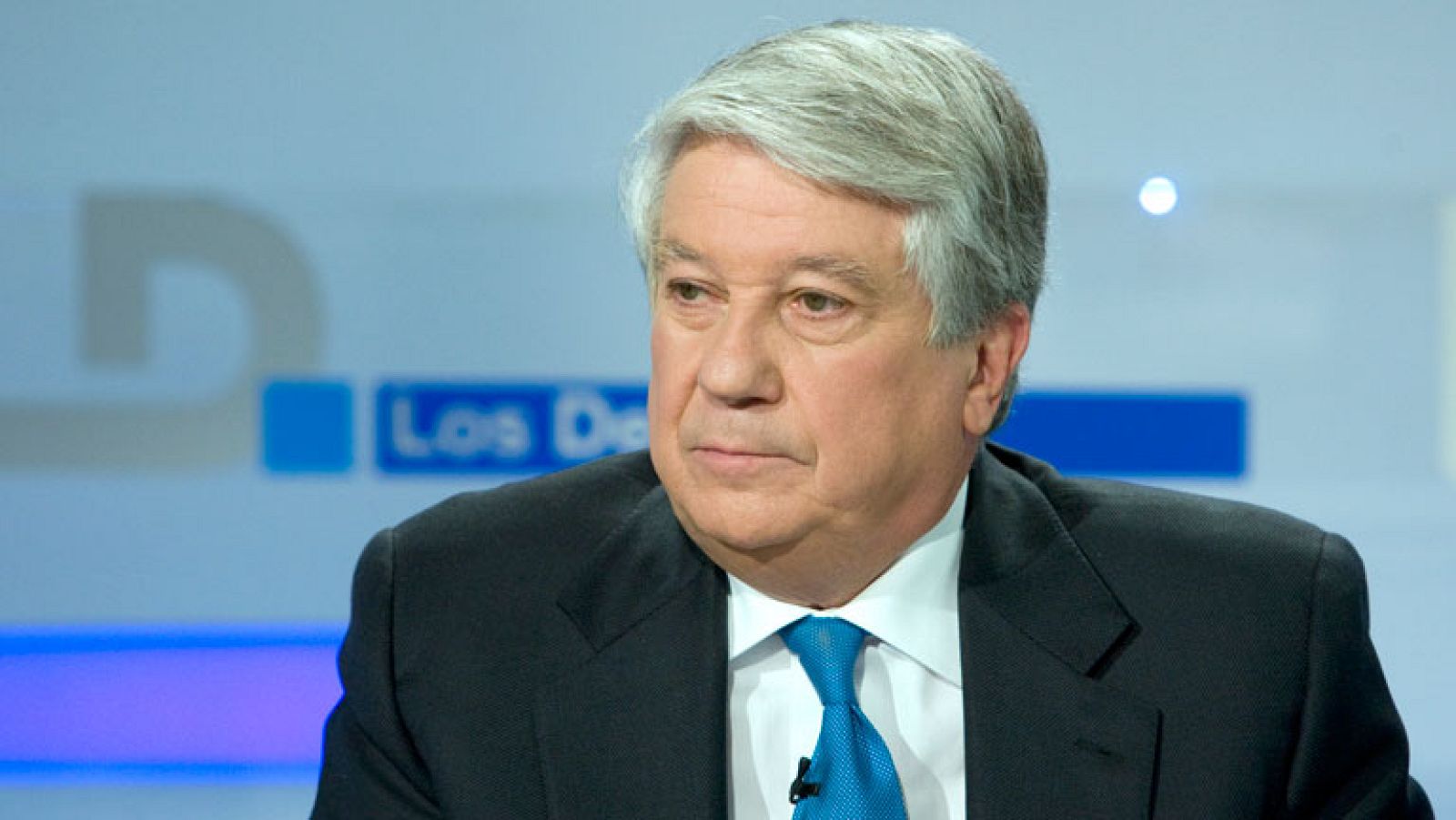 Arturo Fernández: "La cifra de paro es escandalosa, una tragedia"