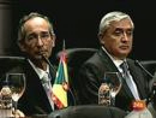 Latinoamérica y Caribe abren la Cumbre CELAC, "semilla de la América nueva" 