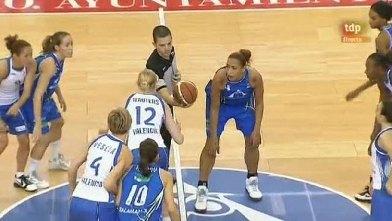 Baloncesto - Liga española femenina: Perfumerías Avenida - Ciudad Ros Casares - Ver ahora  