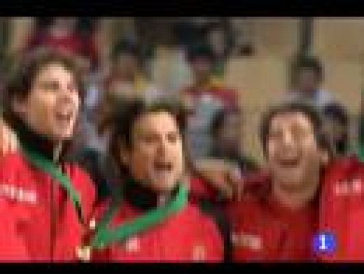 Telediario 1 - Fiestón en La Cartuja