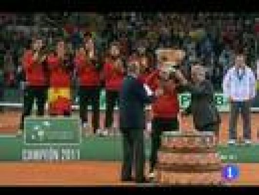 Telediario 1 - Telediario Matinal en 4' - 05/12/11