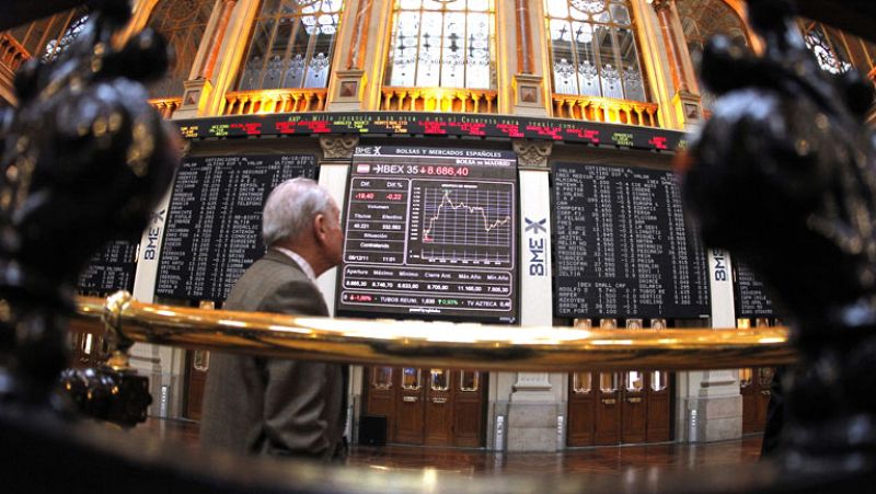 Las Bolsas ignoran las advertencias de S&P y esperan los resultados del Consejo Europeo 