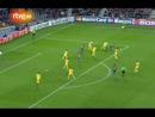  - Pedro cierra la goleada al Bate (4-0)