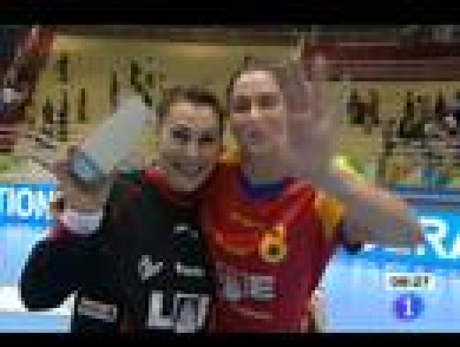 Telediario 1: Las chicas del balonmano rompen a Corea | RTVE Play