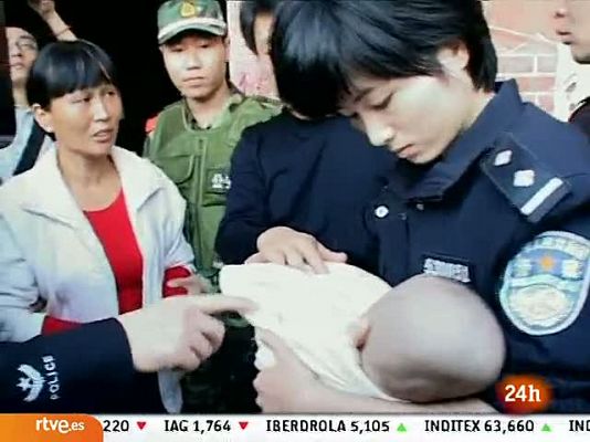 Informativo 24h - Rescatan a 178 niños de las mafias chinas de tráfico de personas