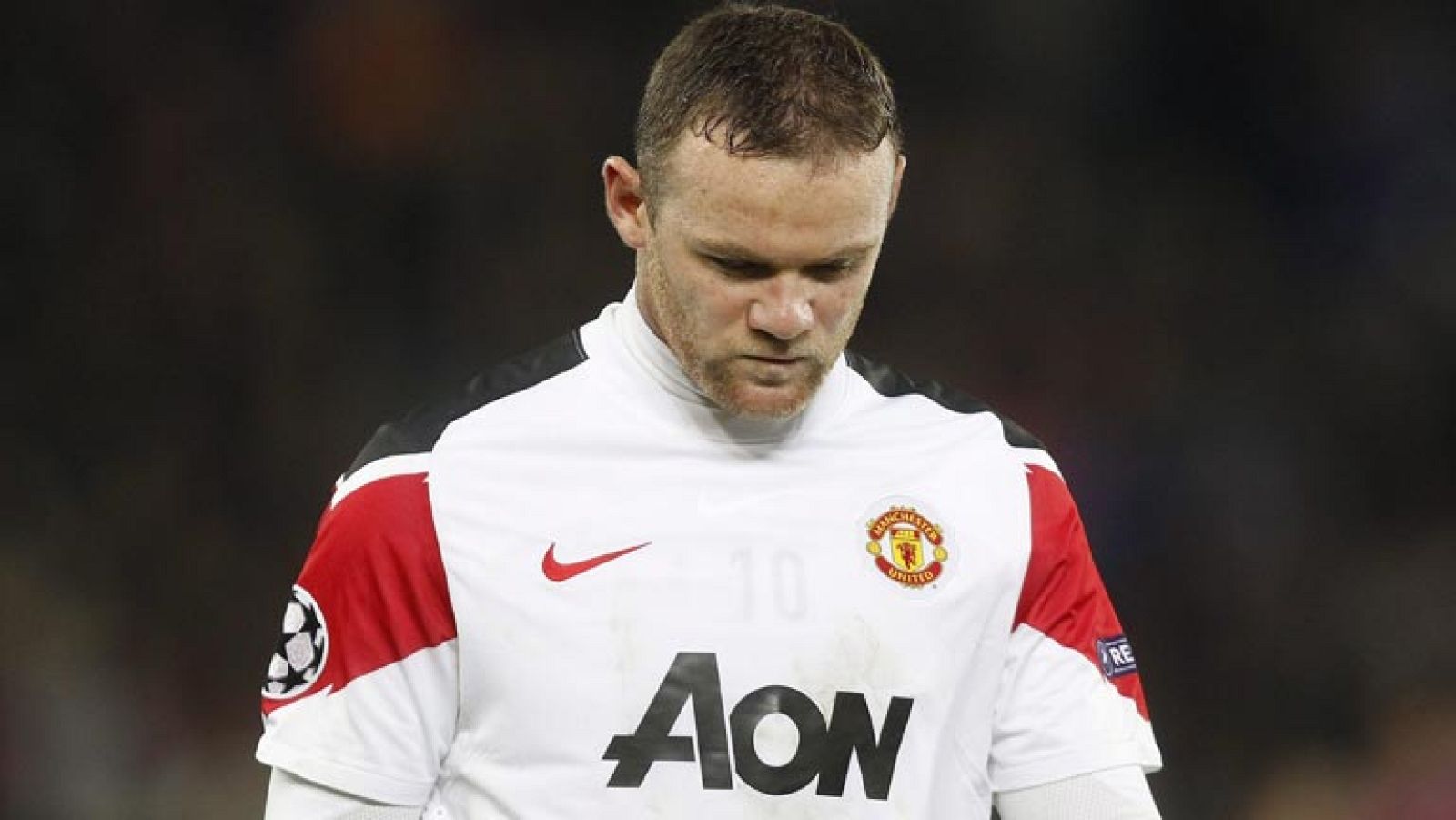 La sorpresa de la Champions es la eliminación del Manchester United a manos del Basilea suizo con victoria de los locales en la última jornada de la fase de grupos