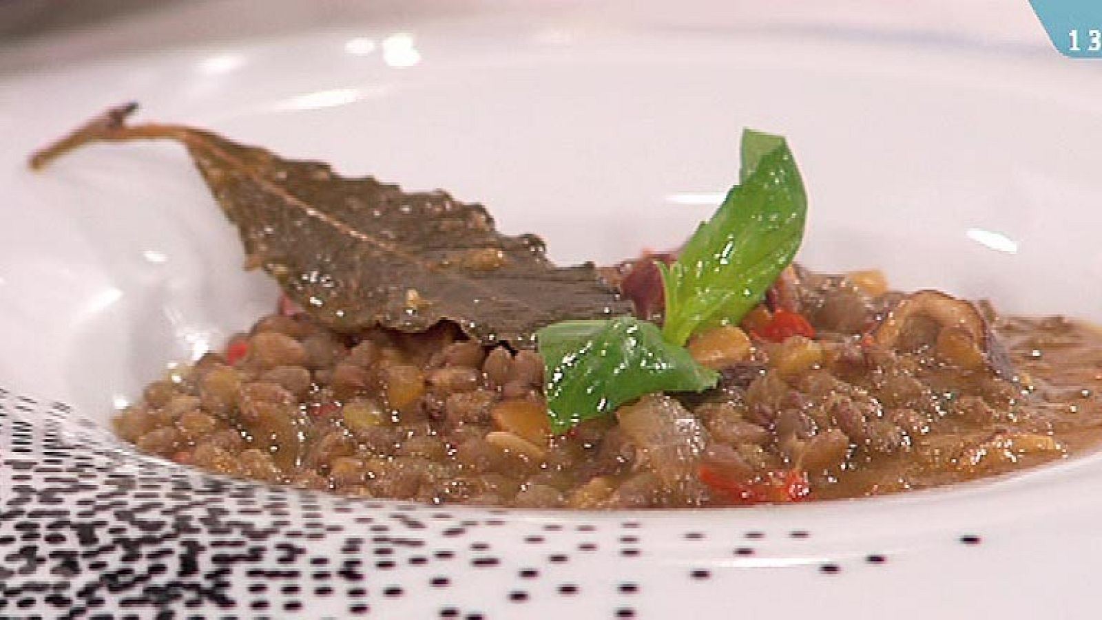 Saber cocinar - Lentejas con setas y jamón al ajillo (09/12/2011)