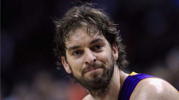 Telediario 1 - Pau Gasol sigue siendo de los Lakers