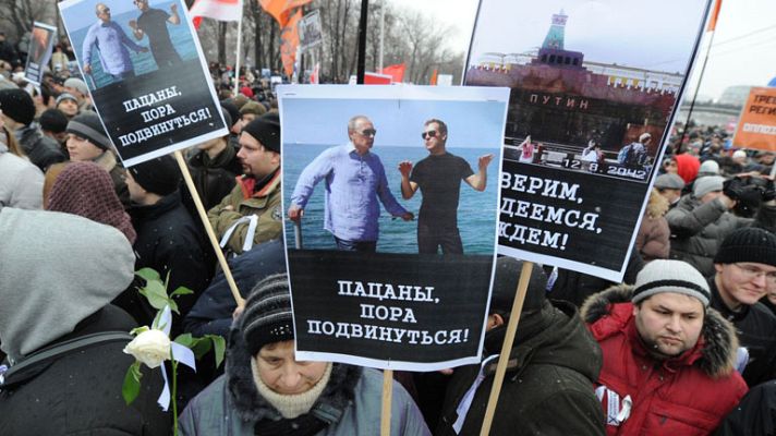 Telediario 1 - Protestas en ciudades rusas
