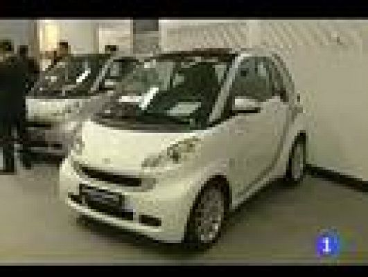 Telediario 1 - Bajan las ventas de coches