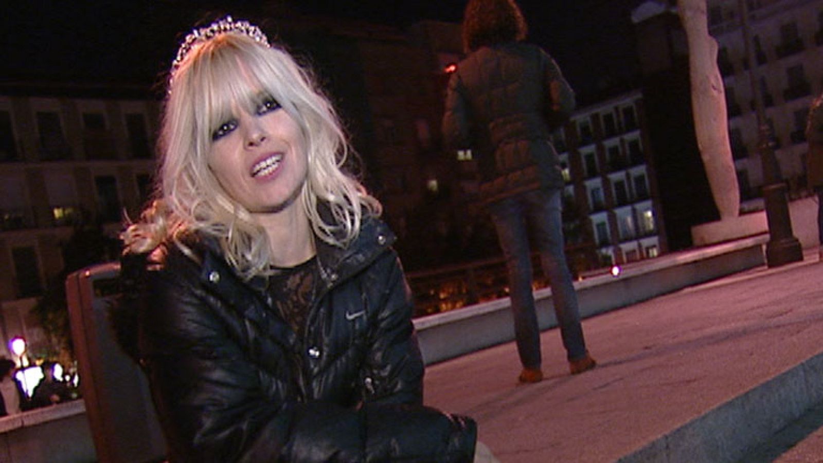 La actriz Lluvia Rojo se estrena como cantante