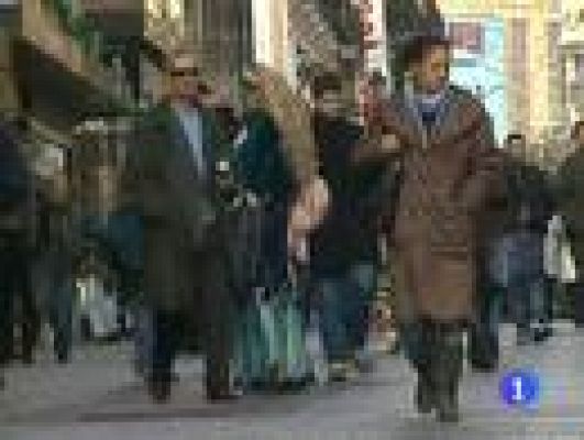 Telediario 1 - Gastos de los españoles en Navidad