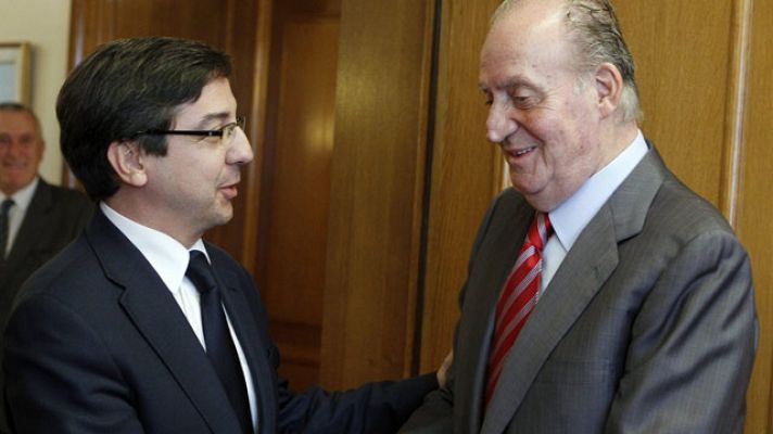  - El rey consulta con UPN