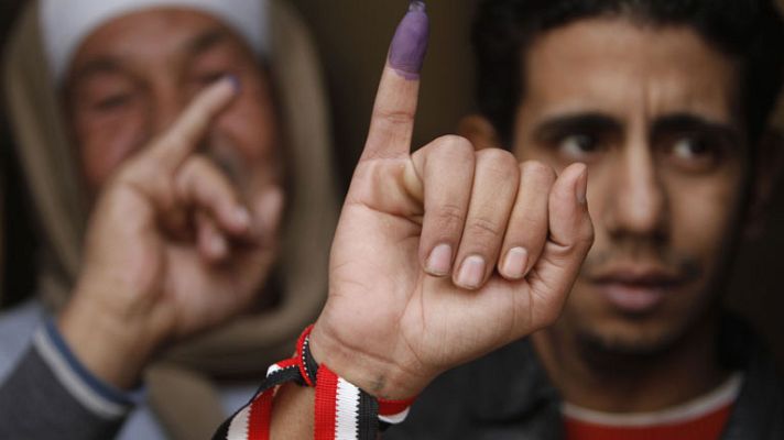 Informativo 24h - Los islamistas egipcios intentan afianzarse en la segunda fase de las elecciones legislativas