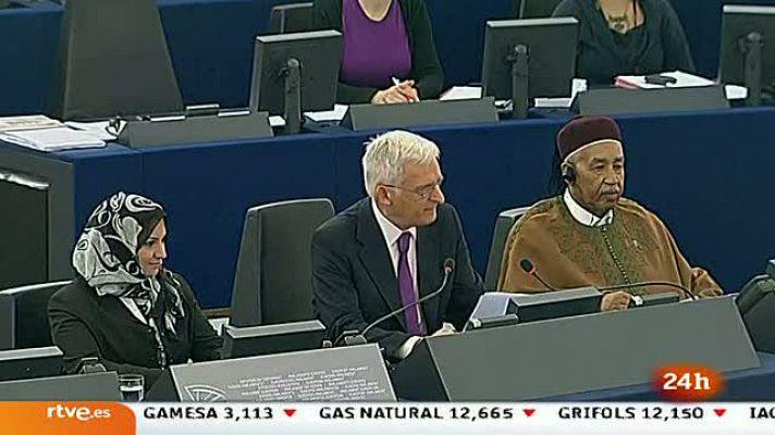  - El Parlamento Europeo entrega el premio Sajarov a cinco activistas árabes por las revueltas