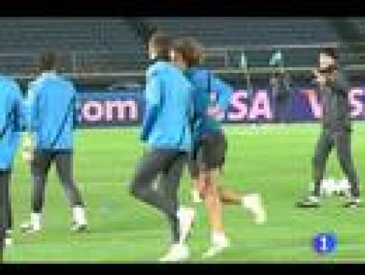 Telediario 1 - Guardiola desmiente que Villa esté en venta