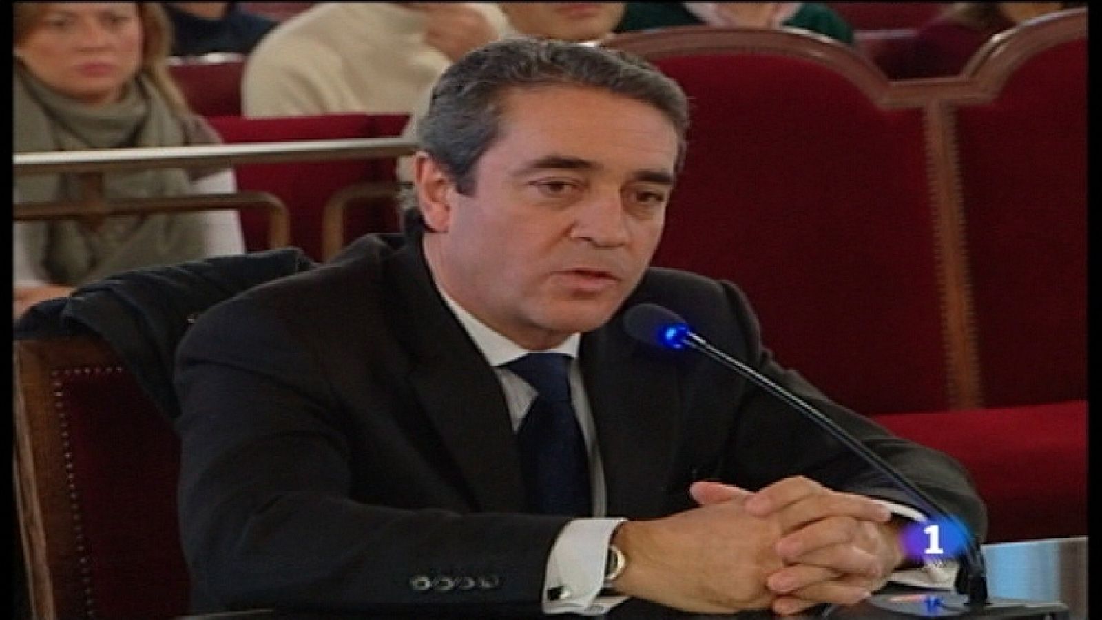 L'Informatiu - Comunitat Valenciana - 15/12/11 - Ver ahora