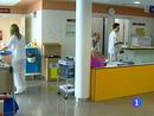 Telediario 1 - Los sindicatos con los funcionarios