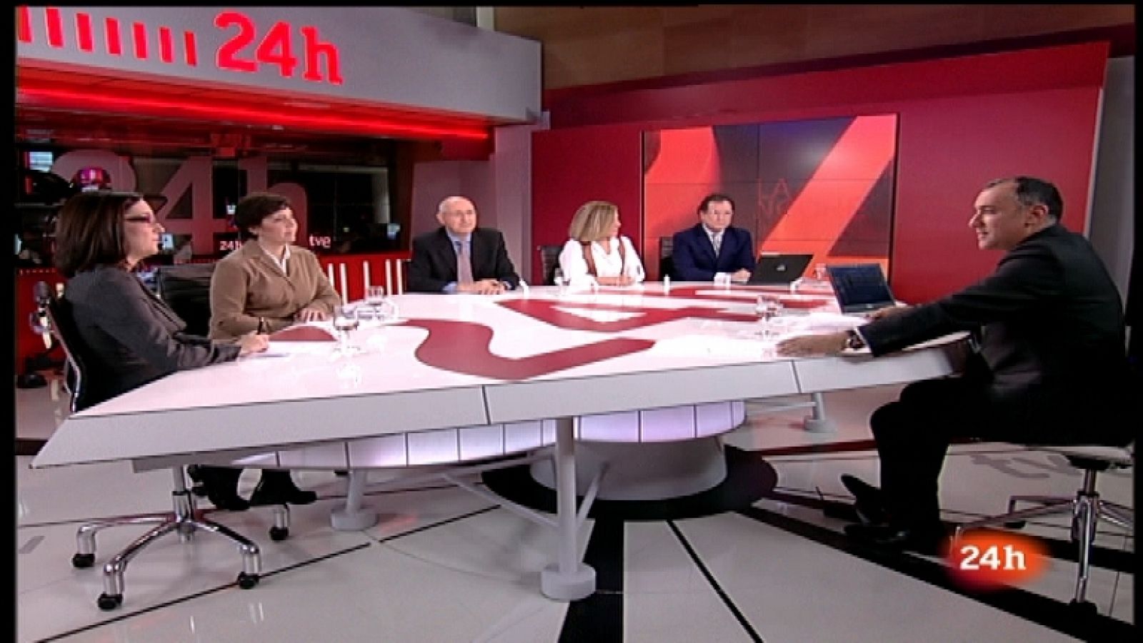 La noche en 24h: La noche en 24 horas - 15/12/11 | RTVE Play