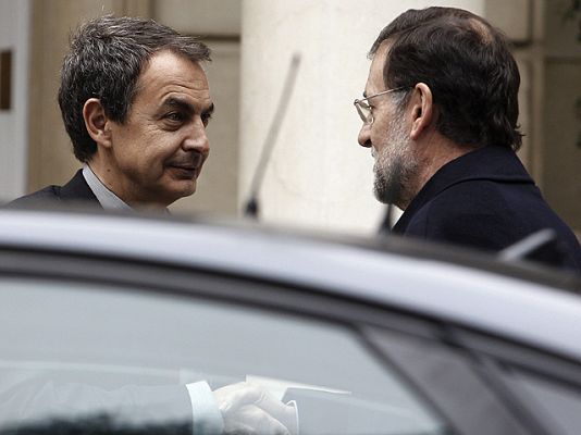  - Zapatero recibe por Zapatero recibe por última vez a Rajoy en la Moncloa