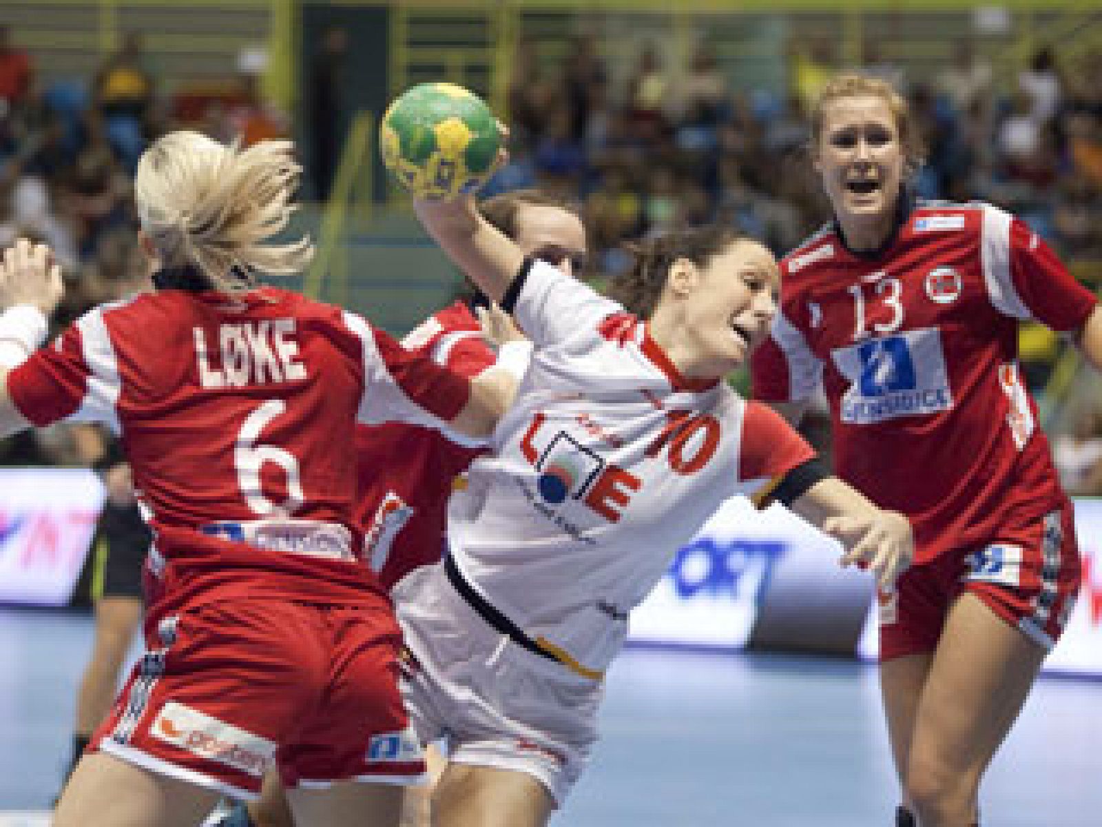 España cae ante Noruega (30-22)