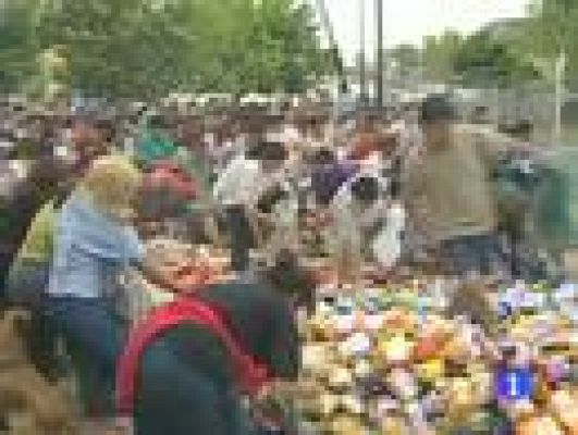 Telediario 1 - 10 años del corralito en Argentina