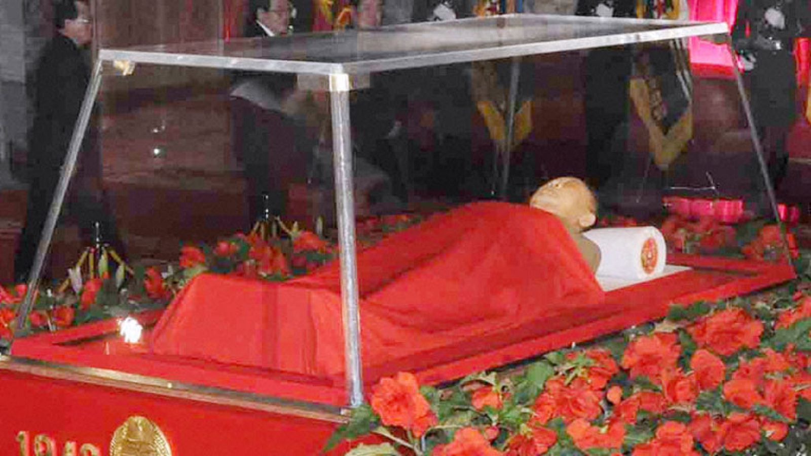 Los 17 años del régimen de Kim Jong Il han dejado un dramático legado a la población