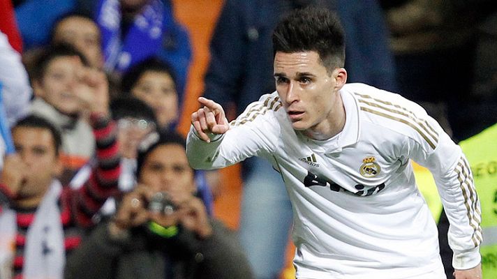 Telediario 1 - Mourinho regala su chaleco, los blancos regalan goles