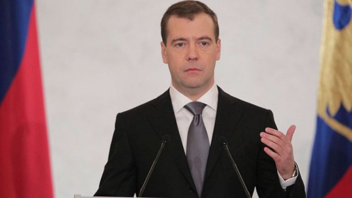 Telediario 1 - El presidente ruso afronta el debate en la Duma con la protesta en la calle