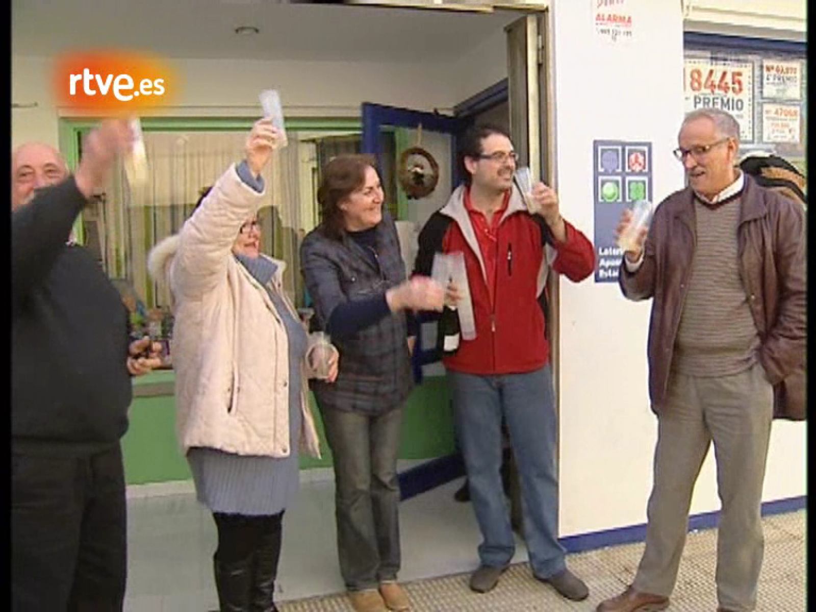Huesca celebra haber repartido el "Gordo" | RTVE.es