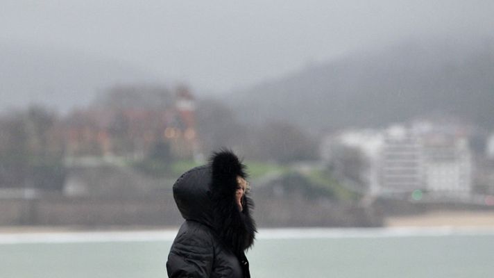 Telediario 1 - Ha llegado el invierno