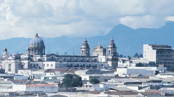 Guatemala, tierra de volcanes y ley