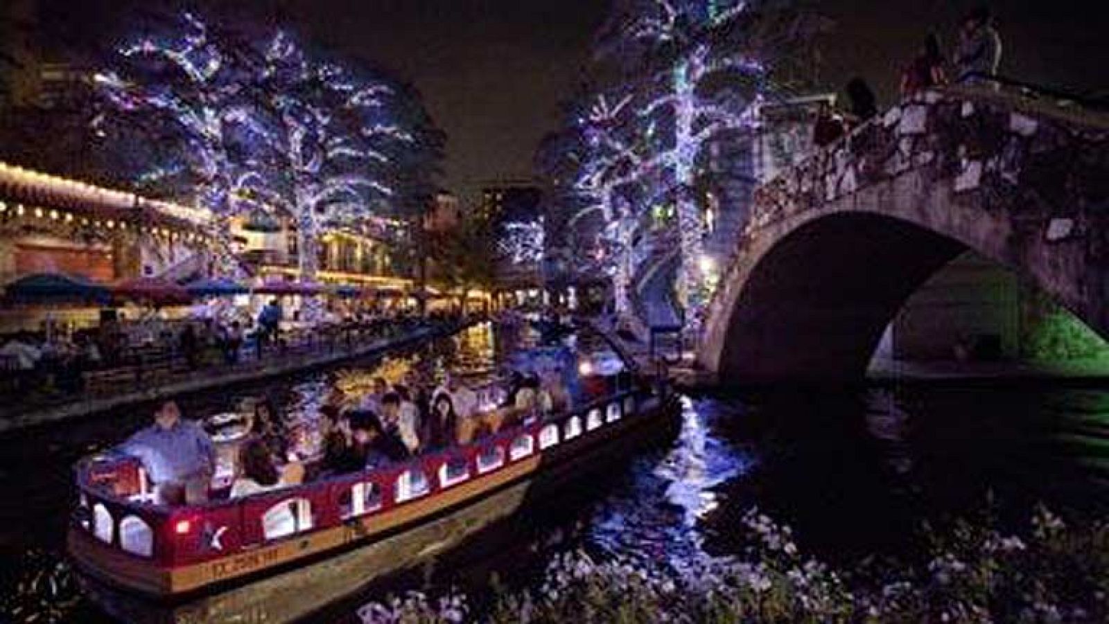 On Off: Luces led para una Navidad en crisis - On Off | Ver