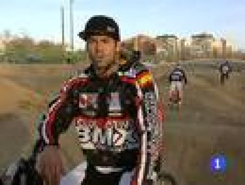 El español Pablo Galán, ciclista de BMX, sueña con ser el primer español que alcanza unos Juegos Olímpicos en esta disciplina del ciclismo que se estrenó en Pekín 2008.