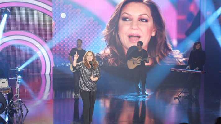 Disco del año 2011 - Actuación de Niña Pastori